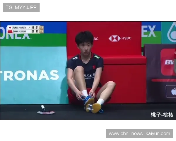 羽毛球教练怒踢椅子事件揭秘：激情与执着的背后